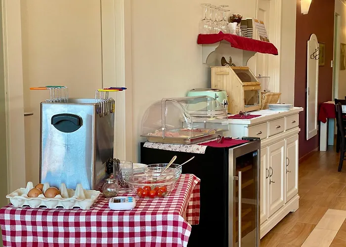 Ai Prati مزرعة للإقامة لاتيزي