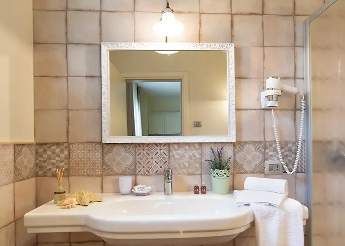 Ai Prati مزرعة للإقامة *