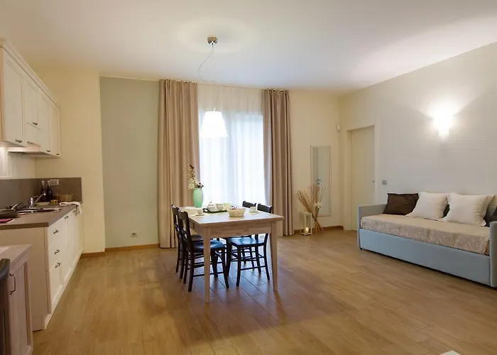 Ai Prati لاتيزي